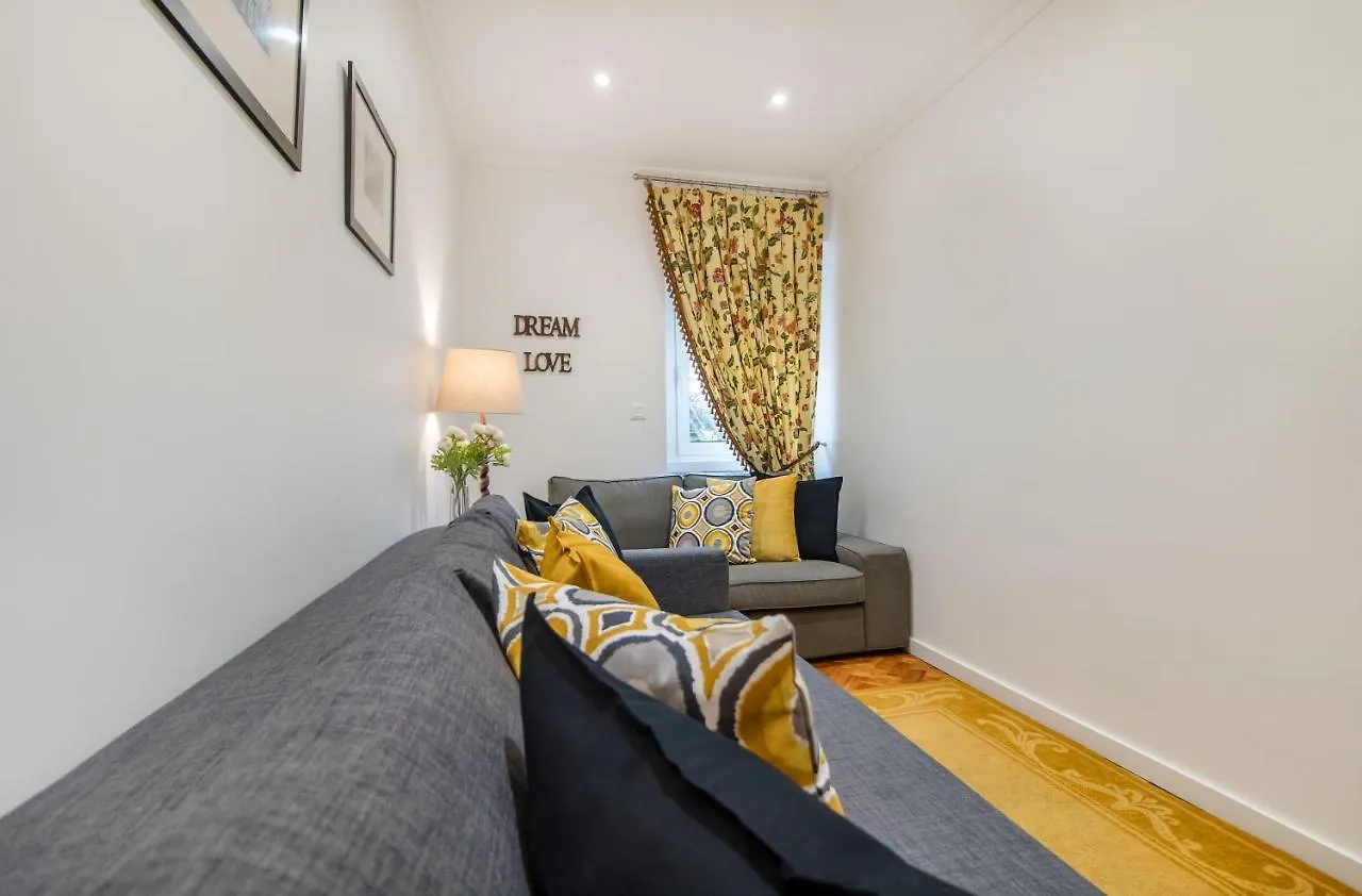 Lisbon Stay At Roma Boulevard Apartment