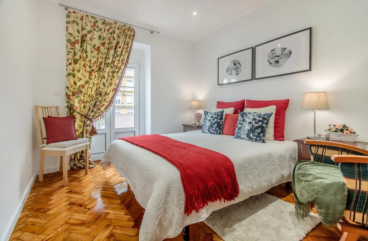 Lisbon Stay At Roma Boulevard